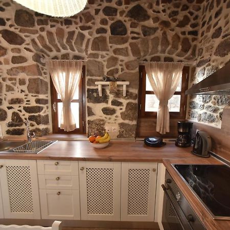 Patriko Nisyrian Guesthouse Mandraki  Экстерьер фото