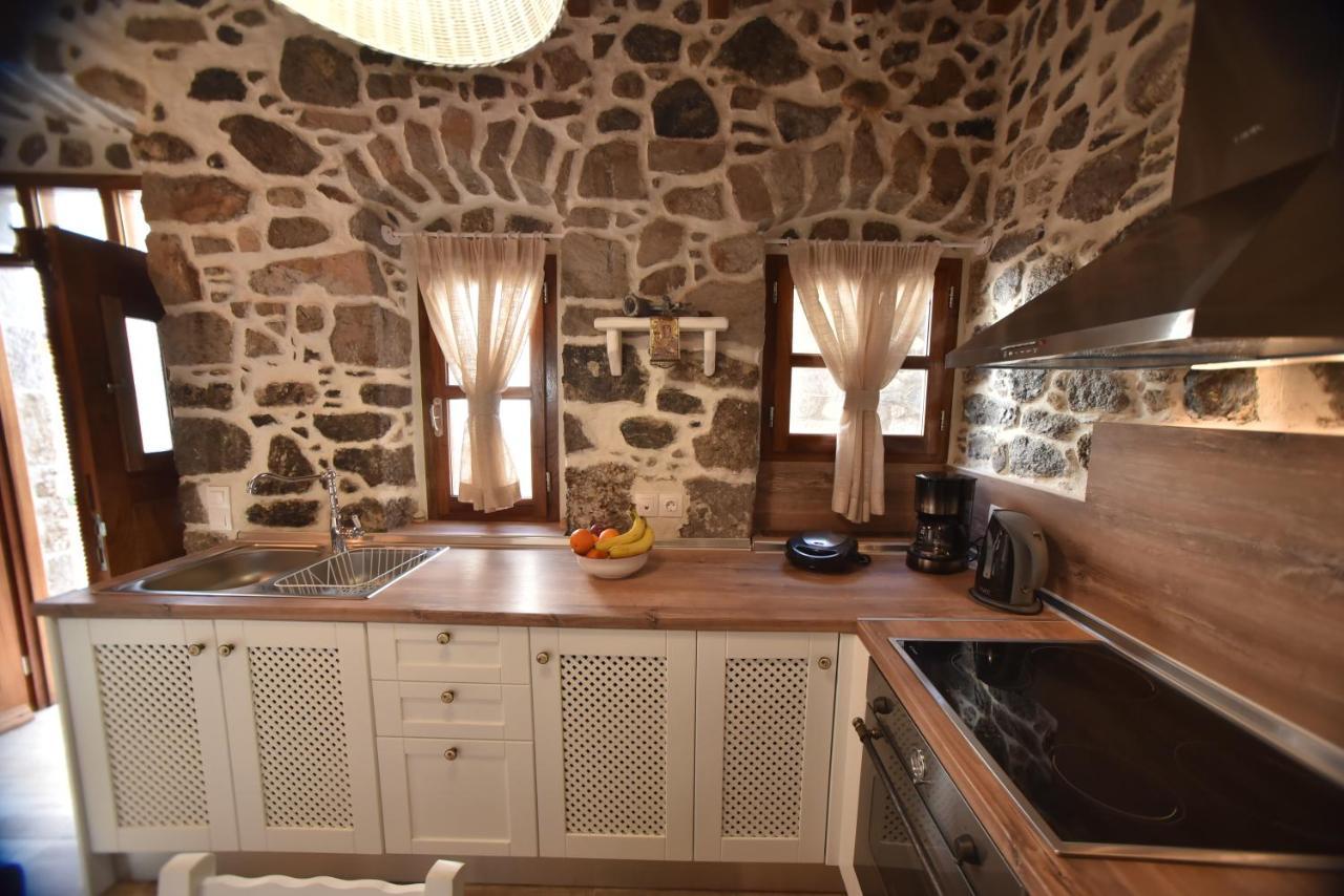 Patriko Nisyrian Guesthouse Mandraki  Экстерьер фото