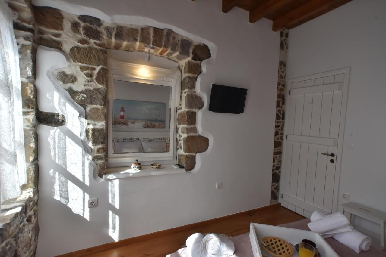Patriko Nisyrian Guesthouse Mandraki  Экстерьер фото