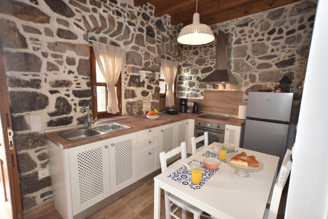 Patriko Nisyrian Guesthouse Mandraki  Экстерьер фото